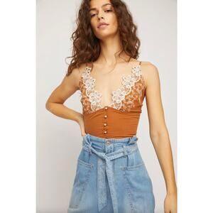 NWOT Free People Stevie Cami Eyelet Floral Dainty Boho Fitted Cropped Plunge XS